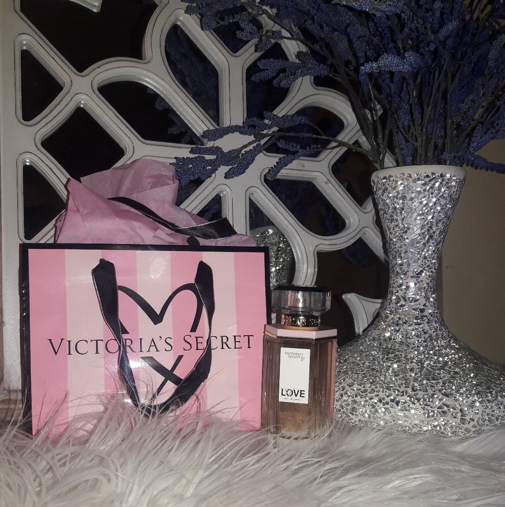 Victoria's Secret Love fragrance